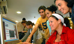 Cubans with Computer Skills Increase